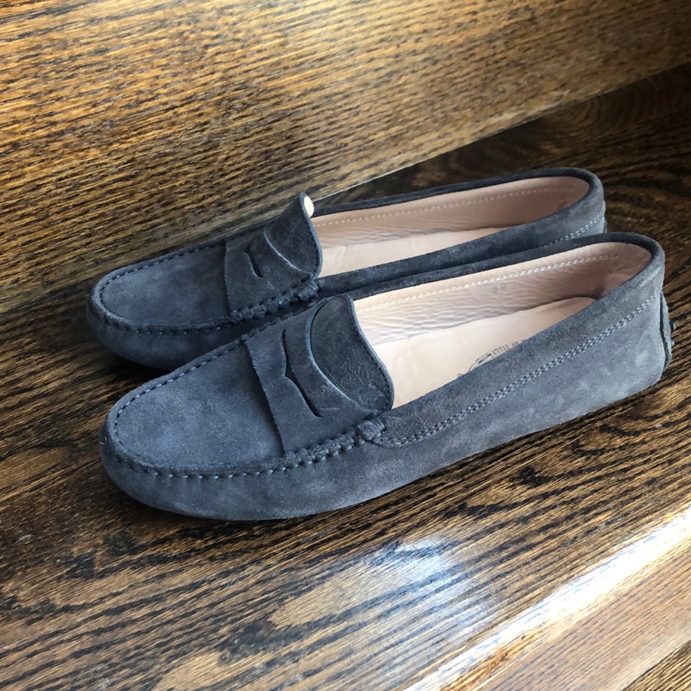 Tod’s loafers grey suede gommino size 37